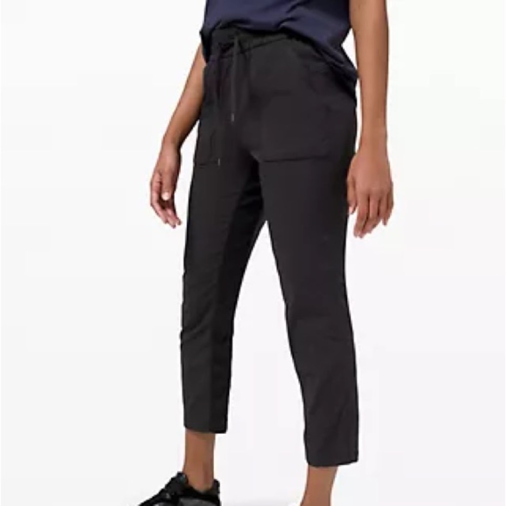 Lululemon Beyond the Studio Pant Slim | size 8